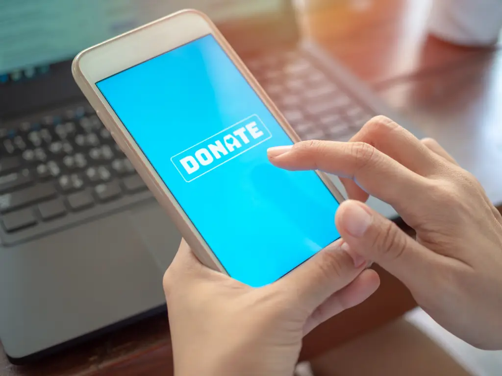 Pengertian Donasi Online: Kemudahan Berdonasi di Era Digital
