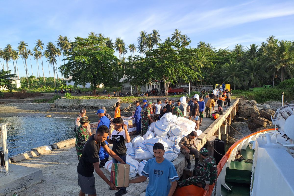 Hasil Pertemuan: Pemprov Malut salurkan bantuan dari Wapres untuk korban gempa Ternate