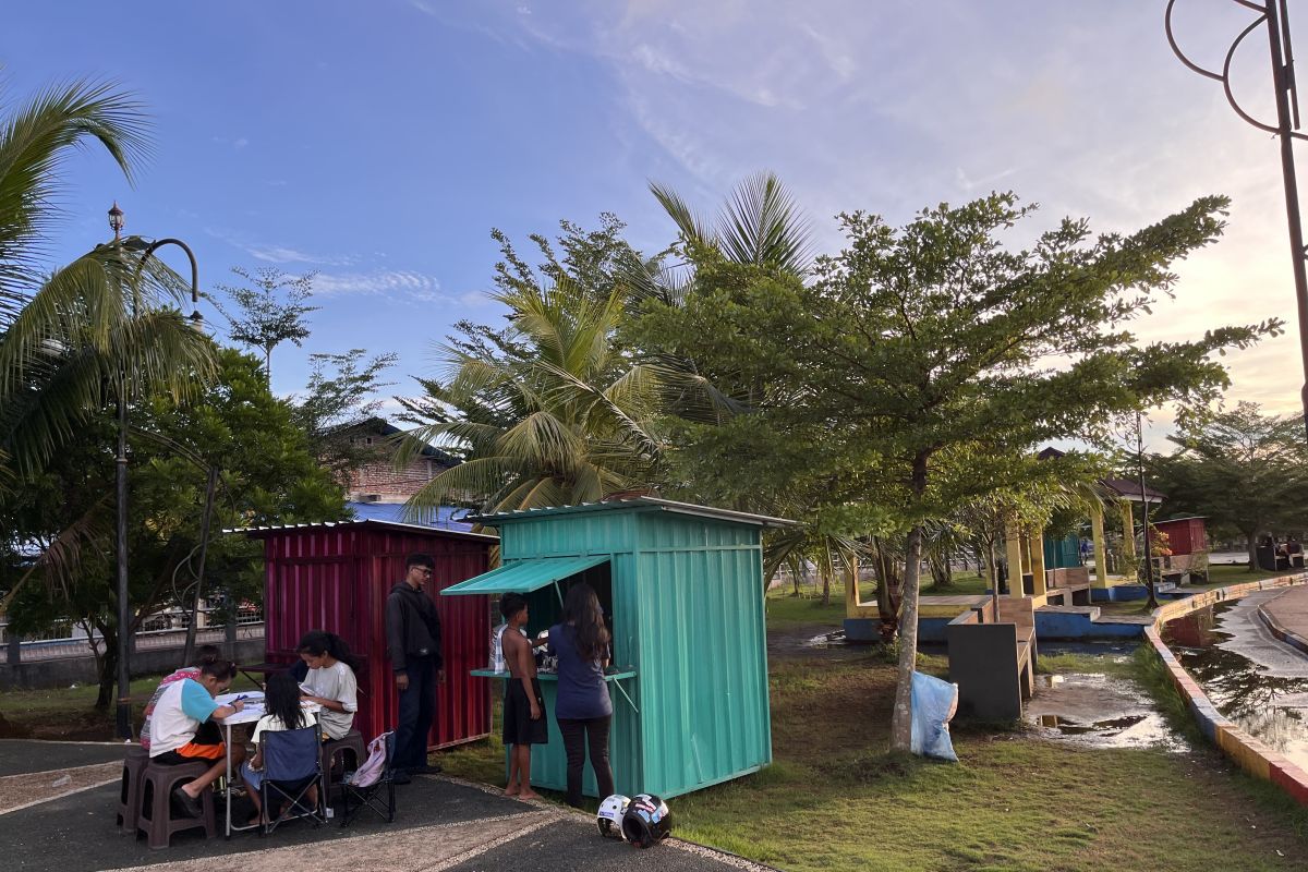 New Policy: Menata UMKM dari ruang publik: Upaya Ambon membangun ekonomi rakyat