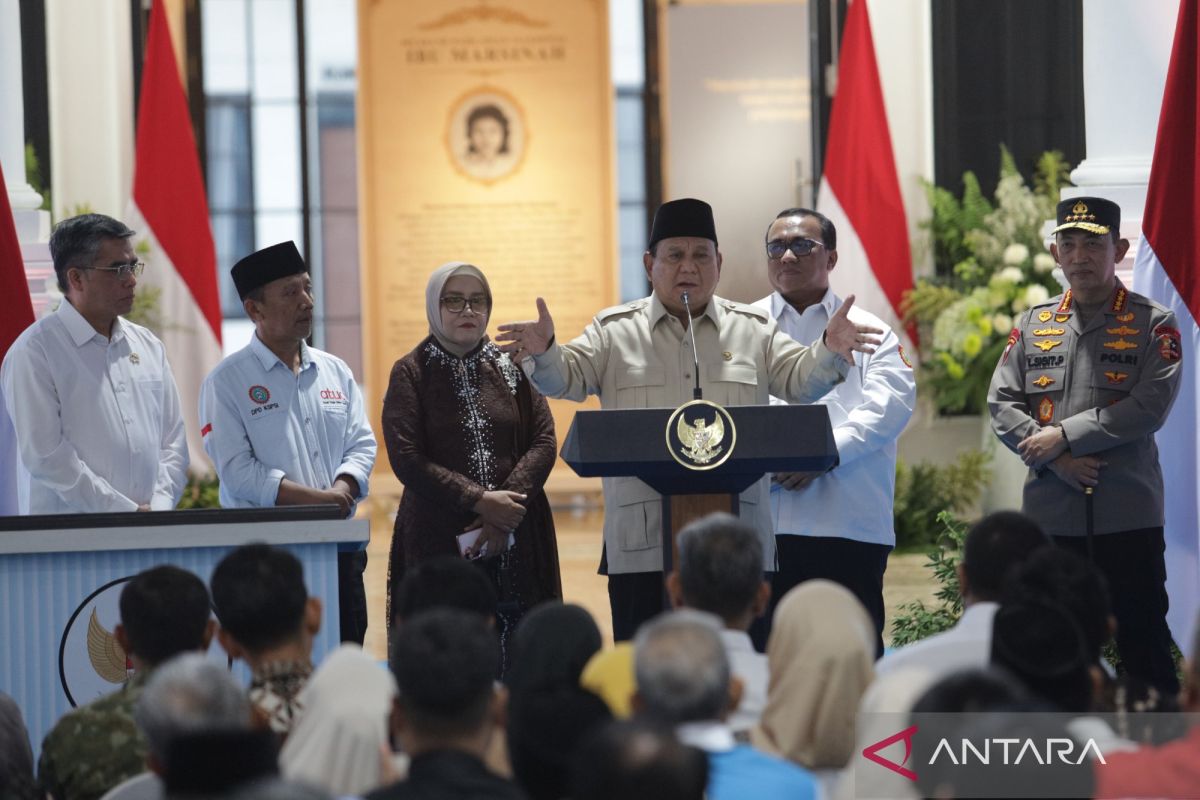 Latest Program: Prabowo: Bung Karno bukan milik satu partai, tapi milik seluruh bangsa