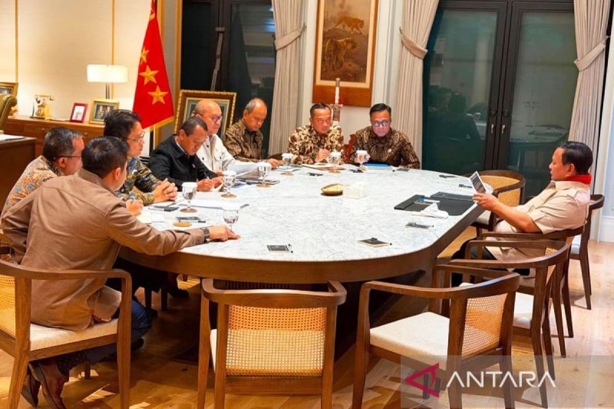 Key Discussion: Prabowo minta Rosan paparkan ke publik perkembangan investasi di RI