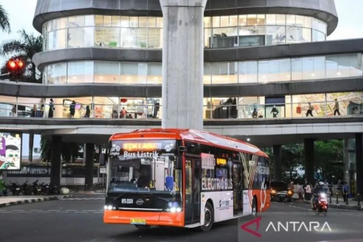 Latest Program: Layanan Transjakarta 1N dan 10D beroperasi hanya hingga akhir Juni ini