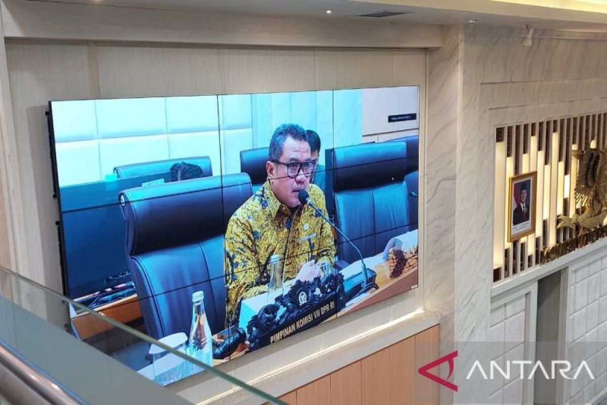 Main Agenda: Komisi VII: Pengguna internet bisa perluas pasar film Indonesia