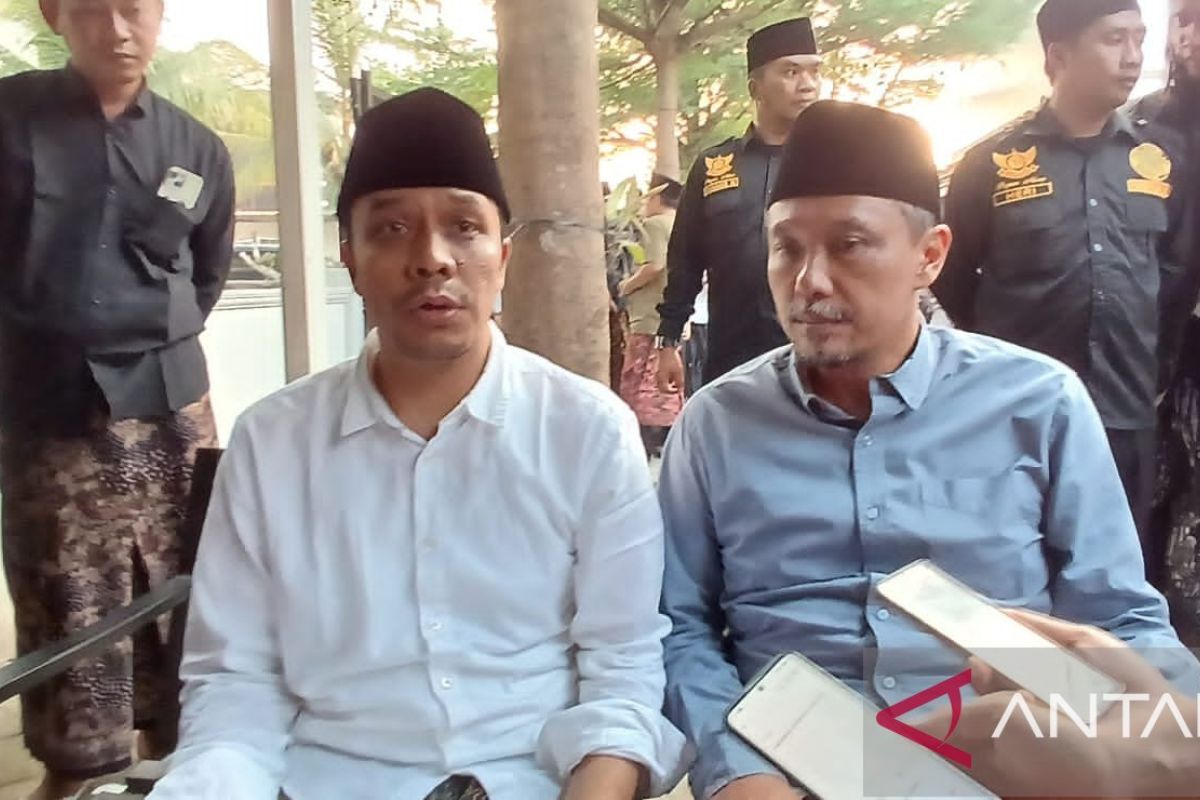 Topics Covered: Kiai sepuh ingin konbes NU digelar dengan penuh kebijaksanaan
