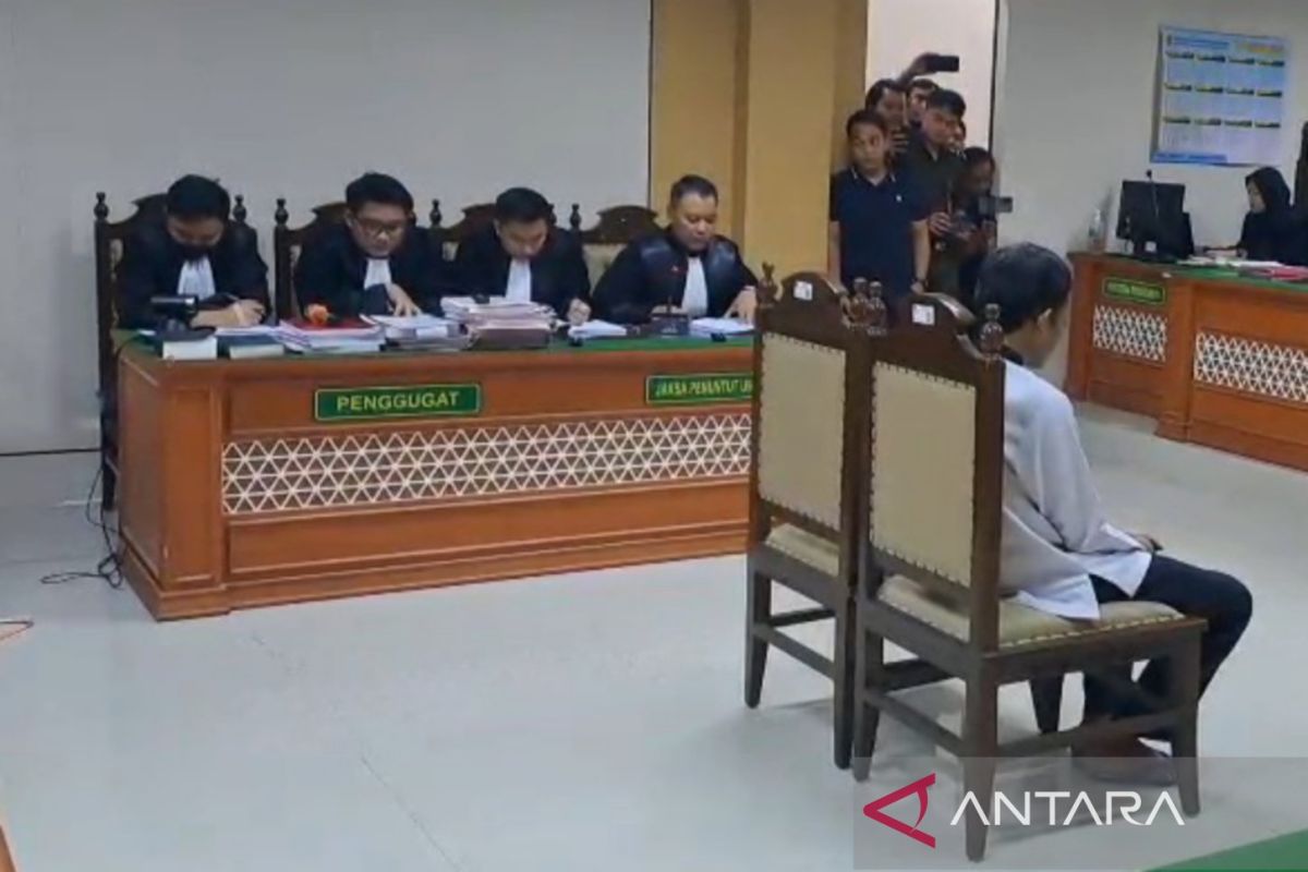 Latest Program: Terdakwa pembunuhan lima anggota keluarga di Indramayu dituntut hukuman mati
