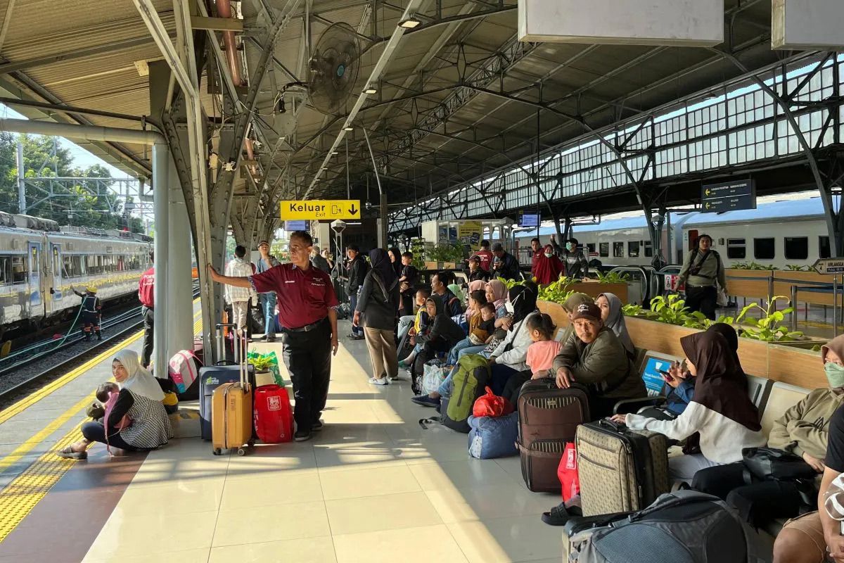 Visit Agenda: KAI: Pasar Senen stasiun kereta api jarak jauh tersibuk di Indonesia