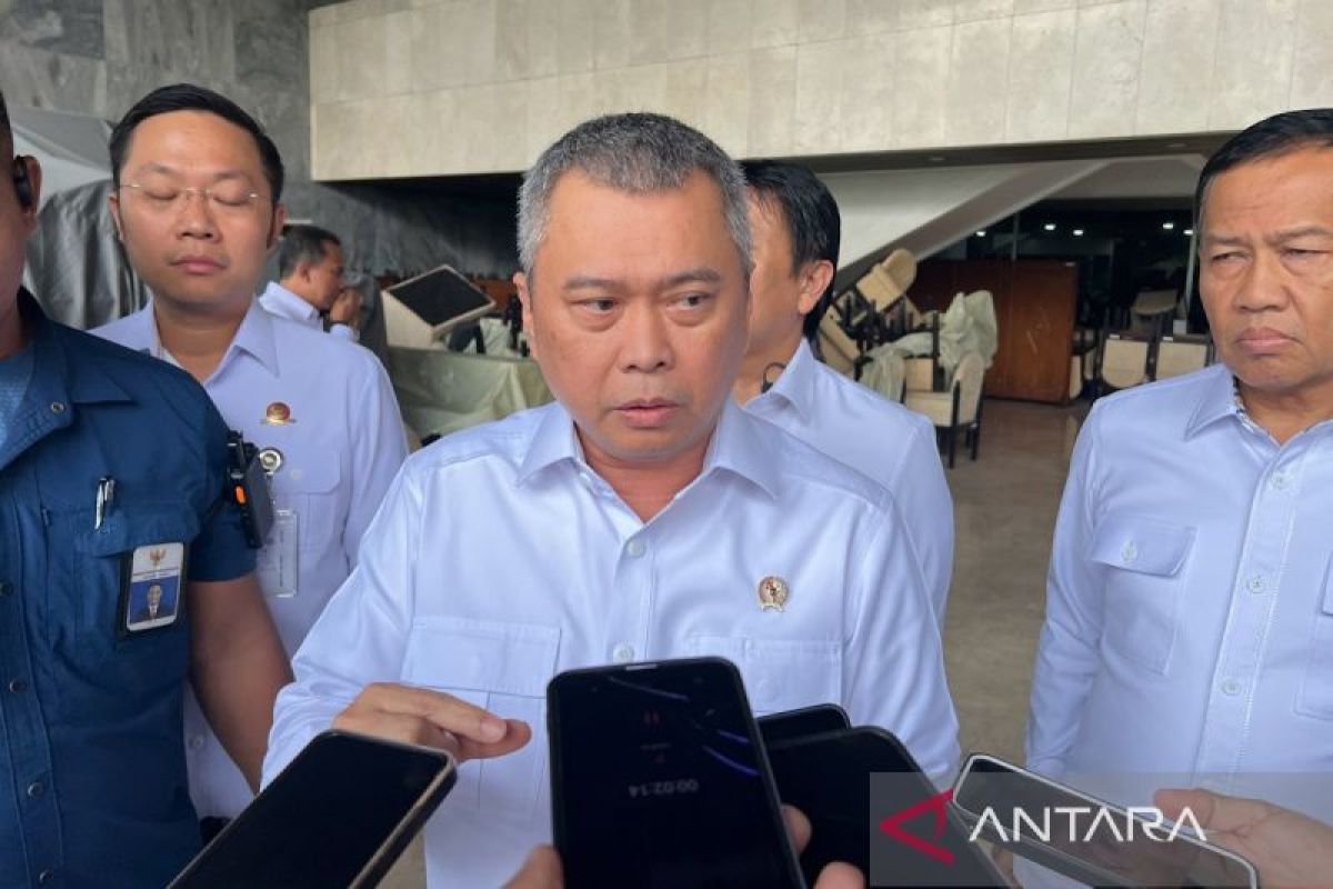 Main Agenda: Menhub: Regulasi potongan komisi ojol 8 persen difokuskan roda dua