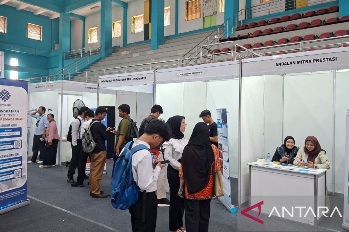 Topics Covered: DKI kemarin, pemutihan pajak kendaraan hingga truk terguling