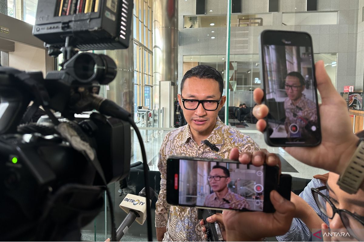 Facing Challenges: KPK periksa Komisaris Catur Elang Perkasa dan pegawai PHKT jadi saksi