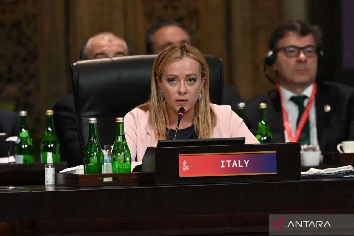 Topics Covered: Trump kritik PM Italia Meloni di tengah ketegangan AS-Italia