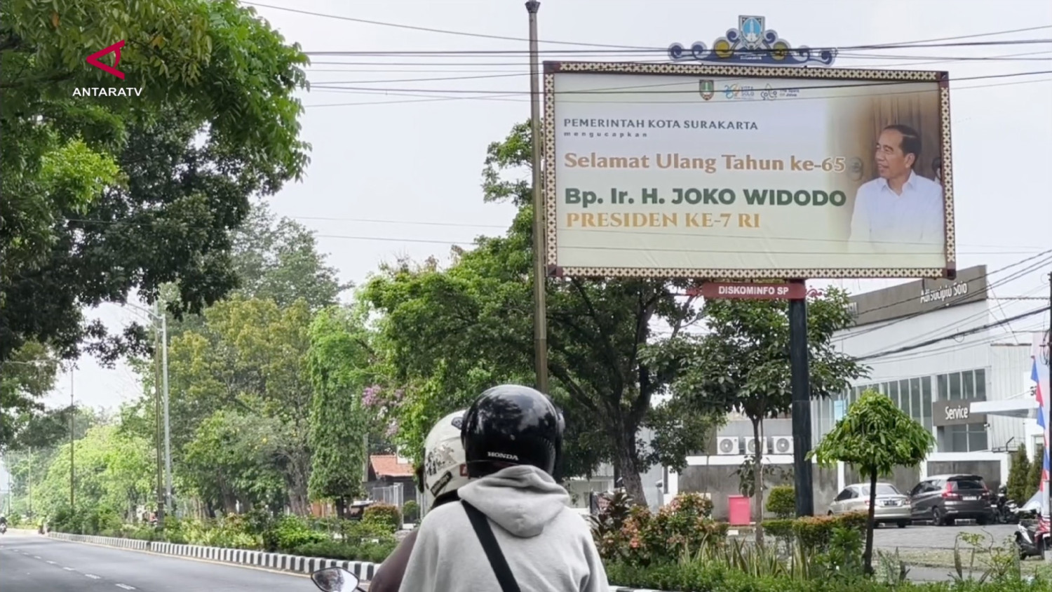 Walkot Solo respons kritikan soal Pemkot pasang baliho ultah Jokowi