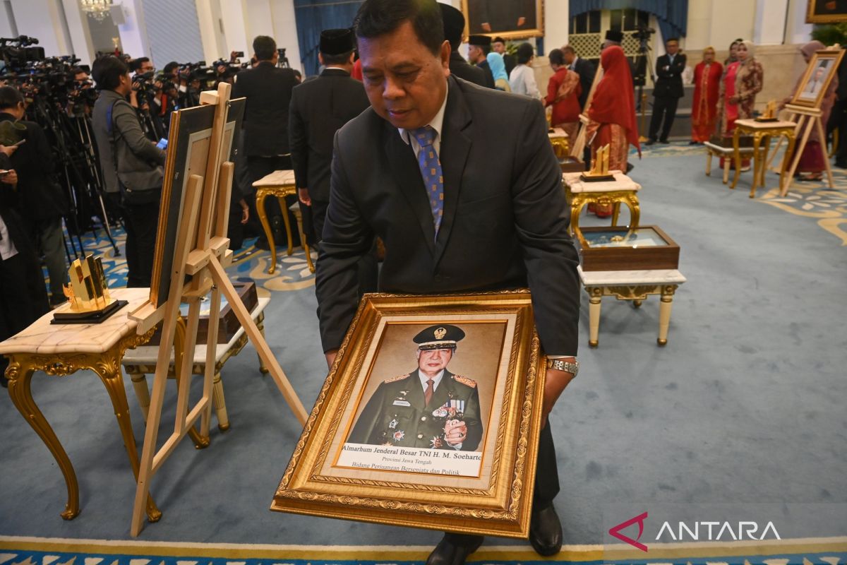 Important News: Sosok Zainal Abidin Syah yang perjuangkan Irian Barat bagian NKRI