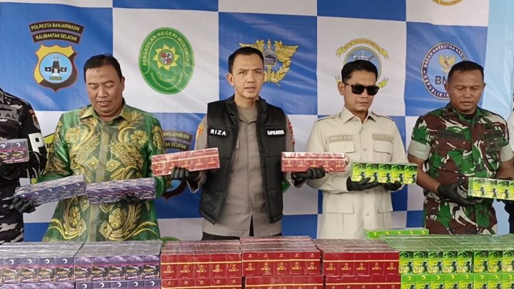 Polresta Banjarmasin ungkap peredaran 16 ribu bungkus rokok ilegal