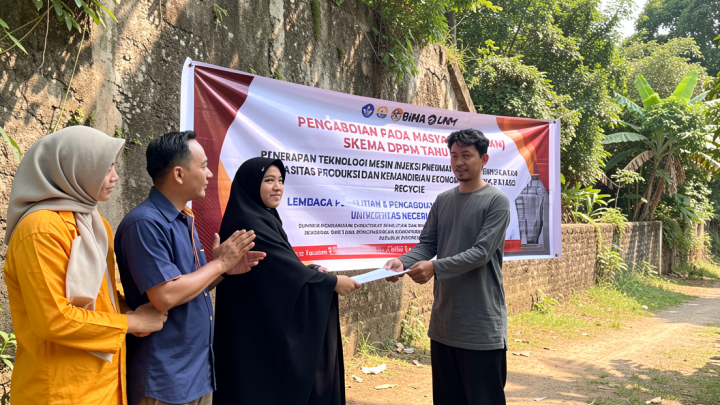 Universitas Negeri Makassar bantu Payabo Recycle olah sampah plastik
